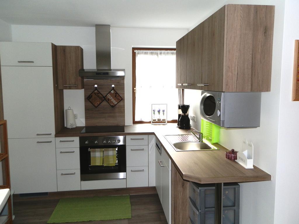 הלשטאדט Ferienwohnung Aschauer מראה חיצוני תמונה